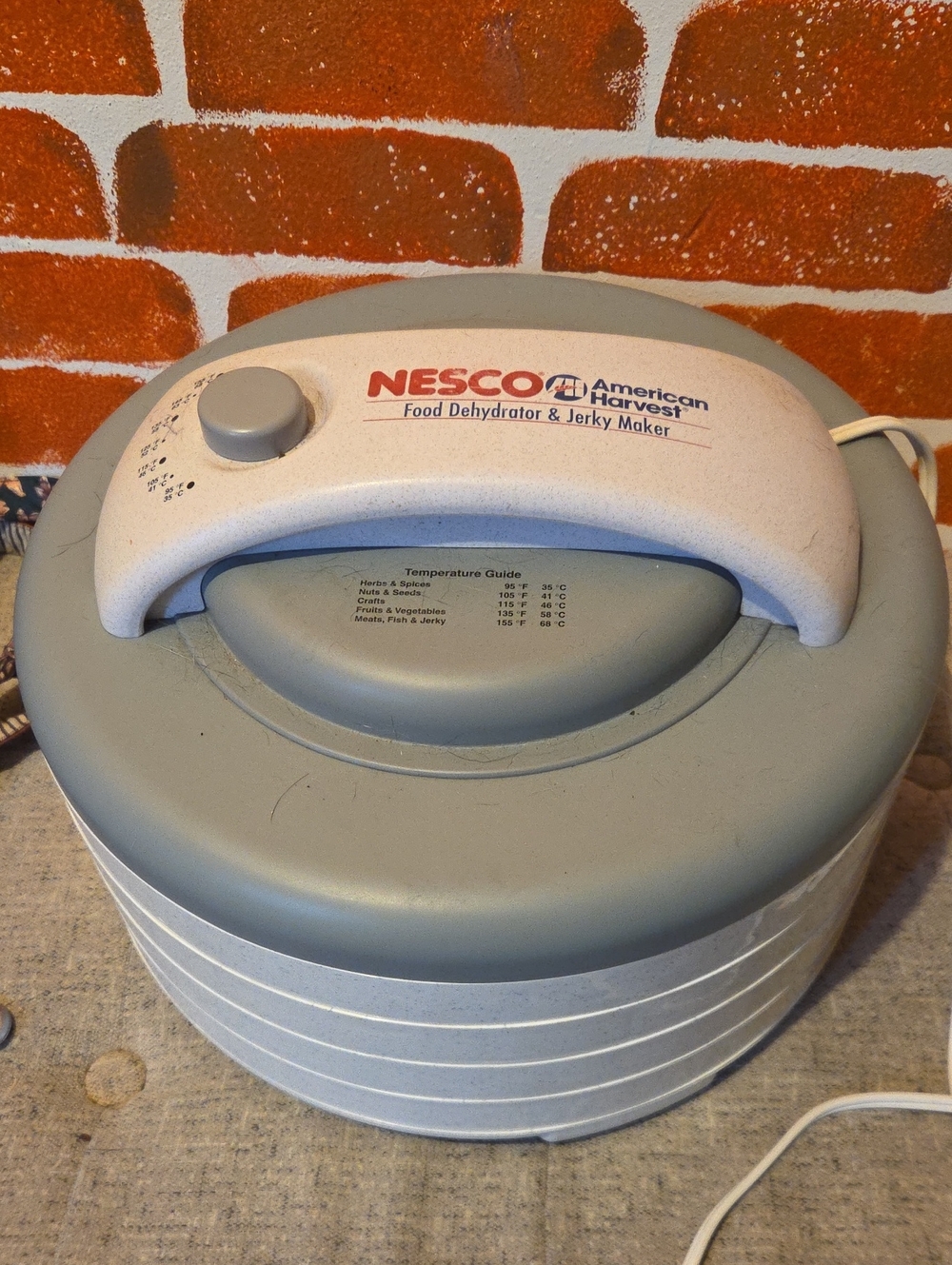 NESCO Food Dehydrator (Works Perfectly)